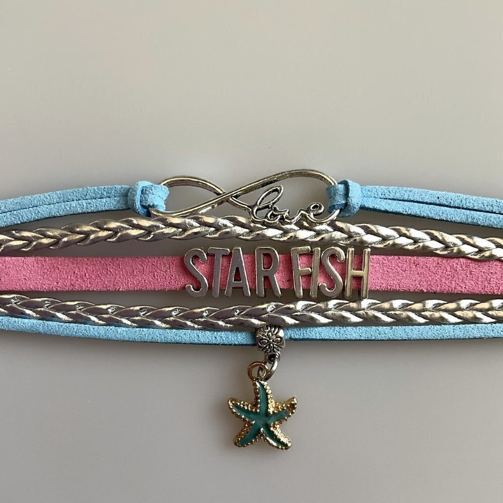 LOVE STARFISH INFINITY BRACELET